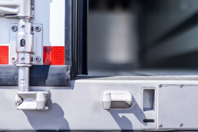 Choosing the Right Trailer Locking Mechanism for Enhanced Security