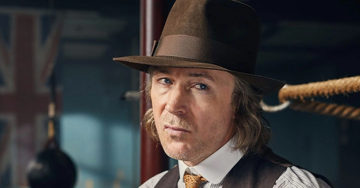aidan gillen peaky blinders